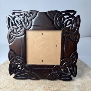 Islandcraft Celtic Wood Carving Photo Frame Unisex 4x4 Dark Brown Trinity Knot